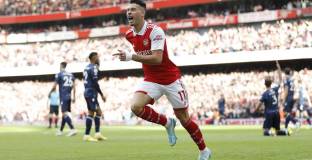 Сака се контузи и Арсенал разпиля Нотингам