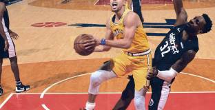 Голдън Стейт с девета поредна победа