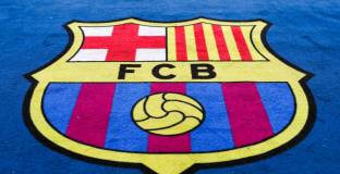Барселона намалява заплатите на играчите