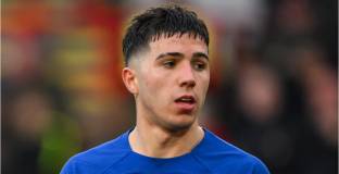 Бент: Кажете ми, какво Енцо прави добре?