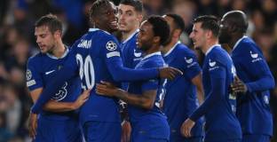  Нито един играч на Челси не е защитен от продажба