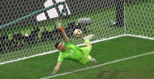  Челси и Манчестър Юнайтед се интересуват от Мартинес