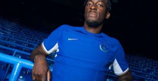 Челси обяви трансфера на Дисаси