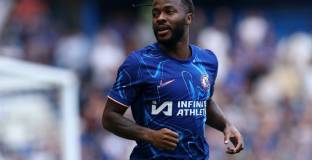 Челси обяви напускането на Стърлинг