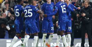 Челси разглежда двама за замяна на Санчес