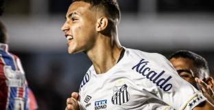 Челси уреди 18-годишен нападател 