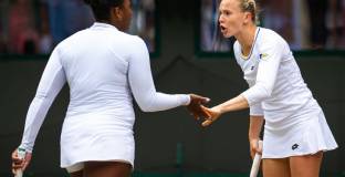 Синякова и Таунсенд спечелиха Уимбълдън 2024 при двойките - жени