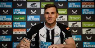 Лийдс иска Ууд