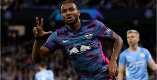 Контузията на Нкунку не е тежка