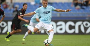 Лацио вкара четири на Милан