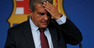 Лапорта избухна срещу Шави в първия дебат: Същите играчи сега печелят с Флик