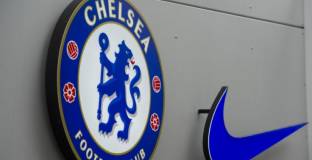 Челси иска разяснение от УЕФА за решението на френските власти 