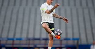 Ман Сити реши да пусне Филипс в Ювентус 