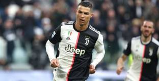 Роналдо избута Юве до успех срещу Парма