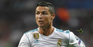 Роналдо: Искам да завърша кариерата си в Реал, но нещата не зависят от мен