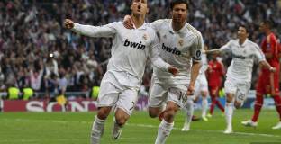 Алонсо: Клоп държи ключа към победата