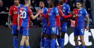 Ман Юнайтед катастрофира на „Селхърст Парк”