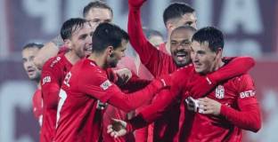 ЦСКА 1948 уреди контрола с Гьозтепе