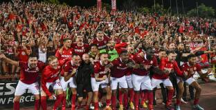 Амос Юга в полезрението на отбори от Франция