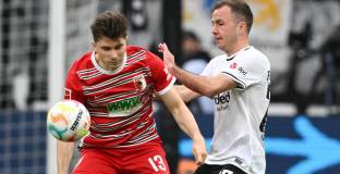 Айнтрахт - Аугсбург 1:1 