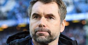 Хамбургер уволни Холербах 