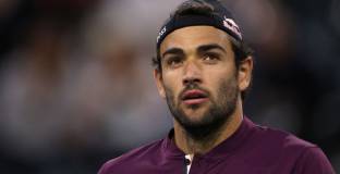  Беретини победи Мъри във финала на турнира в Щутгарт