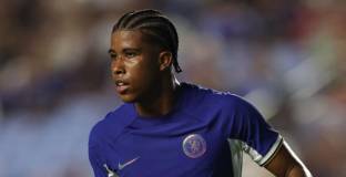 Уест Хем се интересува от Андре Сантос