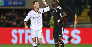 Шериф не затрудни титулярите на Тен Хаг