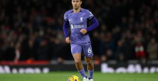 Хирона иска да се подсили с играч на Ливърпул 