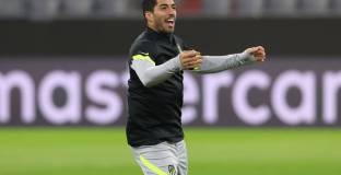 Суарес участва в благотворителна акция