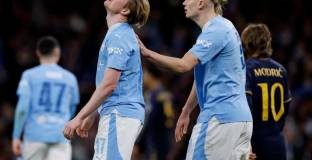 Гуардола обясни смяната на Холанд и Де Брюйне