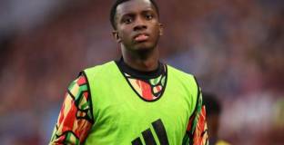 Нкетия премина в Палас