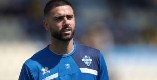 Защитник на Комо отнесе наказание от 10 мача