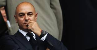 Леви потвърди, че обсъжда продажба на дела си