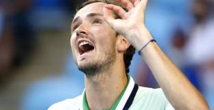 Бекер коментира думите на Медведев за Джокович 