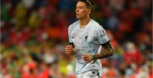  Ван Дайк: Нунес е много талантлив 