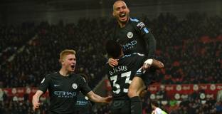 Ман Сити победи Стоук (видео)