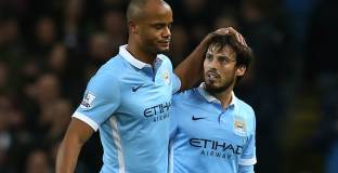 Ман Сити вдига статуи на Компани и Силва