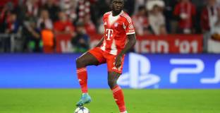 Ливърпул може да привлече защитник на Байерн Мюнхен