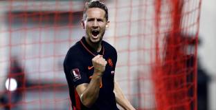 Гибралтар - Холандия 0:7 