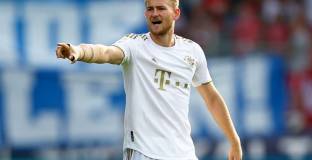 Де Лигт: Има мъртва атмосфера в съблекалнята 