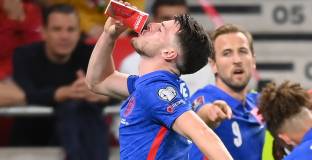 Саутгейт: Англия трябва да празнува мирно