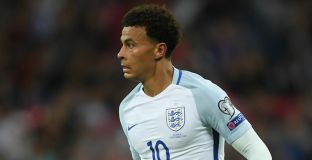 Варди подкрепи Али за жеста