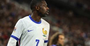 Дембеле тренира отделно от френския национален отбор