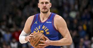 Денвър спечели серията срещу Клипърс