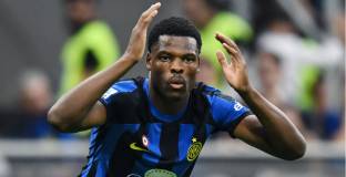 Дъмфрис и Интер се разбраха за удължаване на договора 