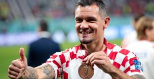 Лион потвърди трансфера на Ловрен 