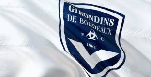 Собствениците на Ливърпул преговарят за закупуването на Бордо