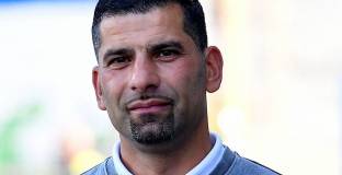 Бивш наставник на Дармщат поема Шалке 04