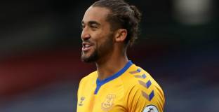 Евертън с труден успех над Палас